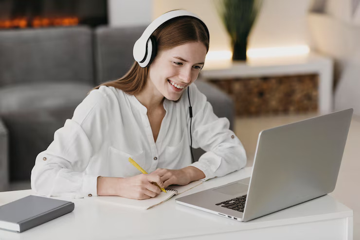 Desbloquea tu nivel de inglés: aprende de verdad con experto en Polenglish